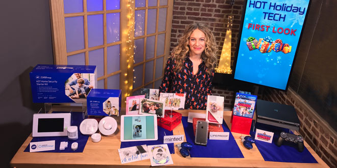 Hot Holiday Tech: First Look with Carley Knobloch