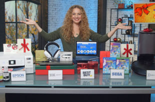 Connected Mom Tech Gifts with Carley Knobloch