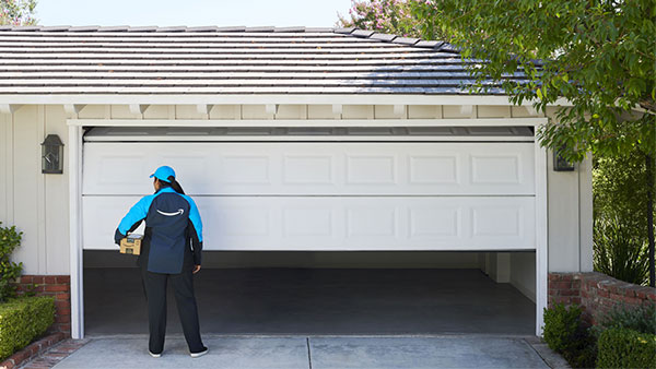 Amazon Key In-Garage Delivery - IntheNews.tv